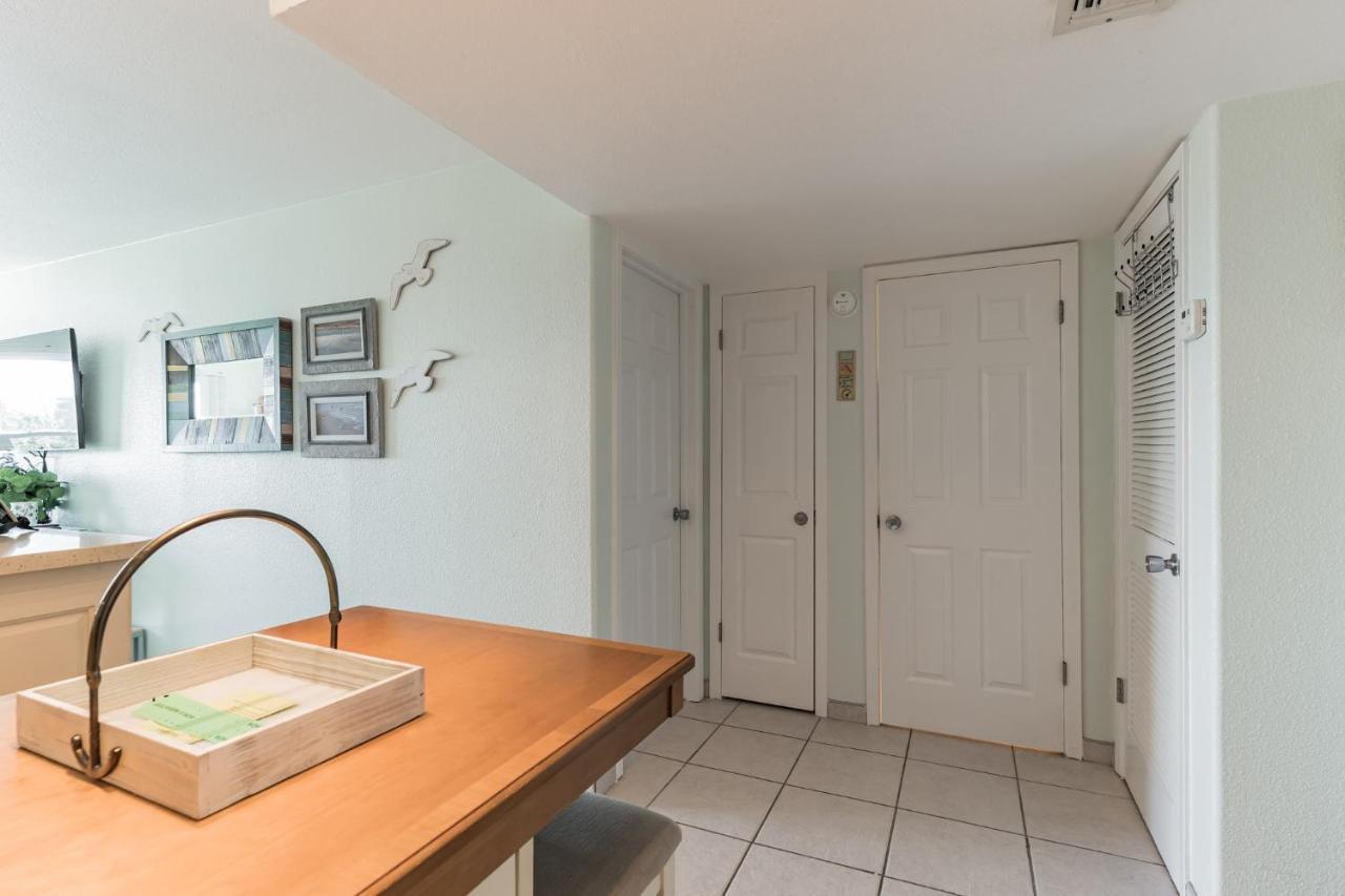 Charming 1 Bedroom, 3 Minute Walk To The Beach Condo South Padre Island Kültér fotó